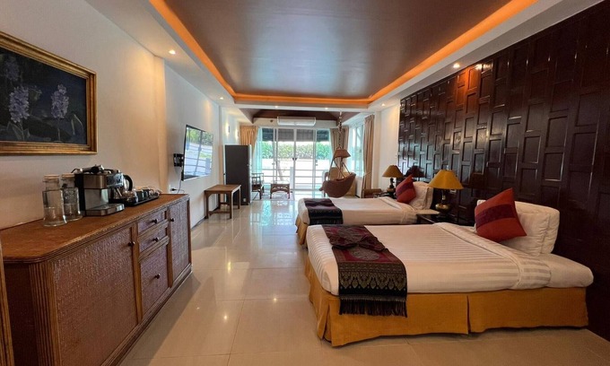 Bang Khla House | Rainbow Arokaya Holistic Longevity Wellness Resort - Riverfront Room