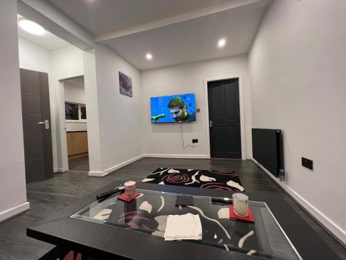 Offerton Apartment | Raja Bros