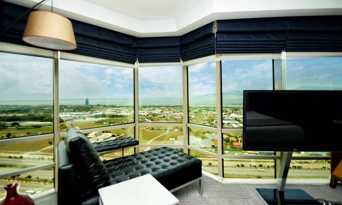 Balcova Hotel | Ramada Encore by Wyndham Izmir