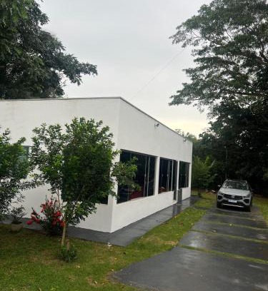 Comodoro House | Rancho acesso ao rio São Lourenço
