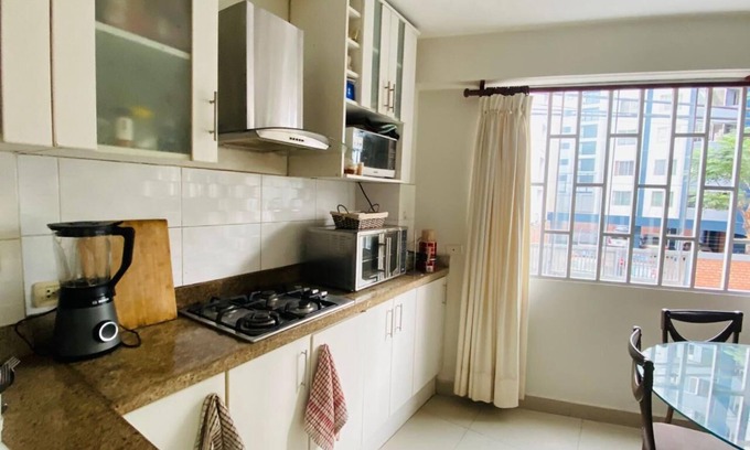 Leuro Apartment | Refined 3BR Duplex with Ocean Charm