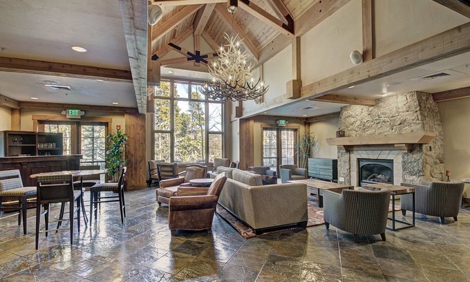 Breckenridge Condo | Refined With Sunny Views 2 Blocks To Downtown Breck 1 Bedroom Condo by RedAwning
