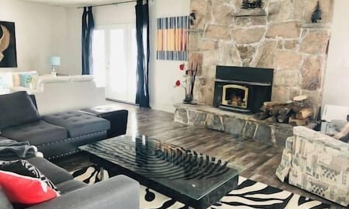 Port Stanton Hotel | Resort Lakefront resort pool, hottub, sauna, #1