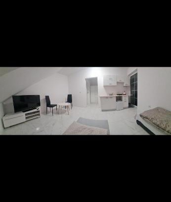 Kołbaskowo House | RMF Naworol