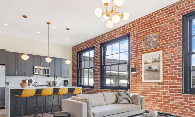 Arts/Warehouse District Apartment | Roami at The Lola | Near Bourbon St. | 3 Bedroom