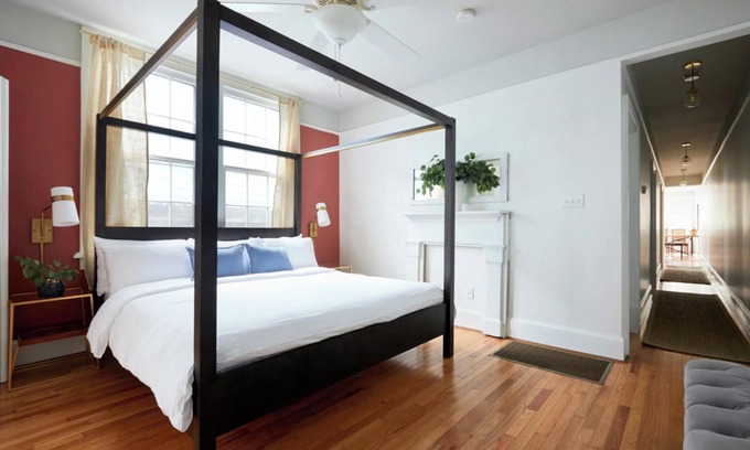 Faubourg Marigny Apartment | Roami at The Mandeville