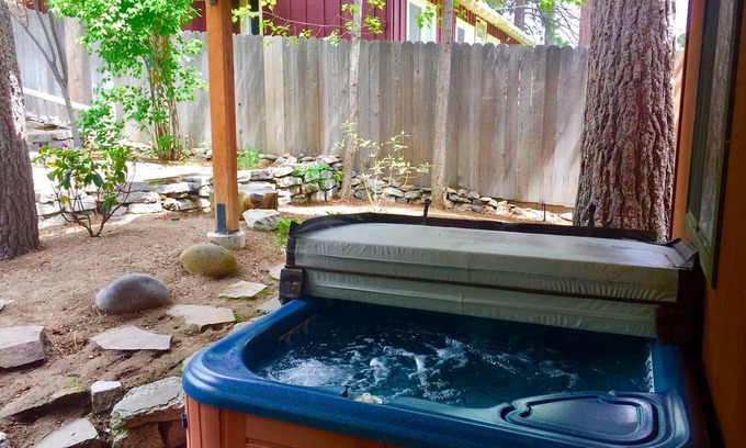 Brockway House | Rocky Retreat with Hot Tub, Fireplace, & Backyard