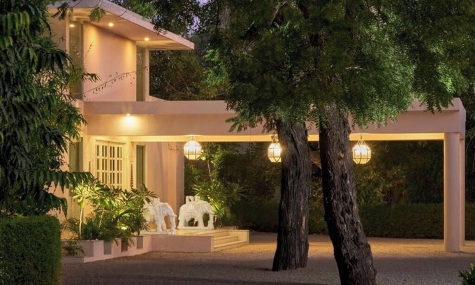 Jaipur Hotel | Rose Amer