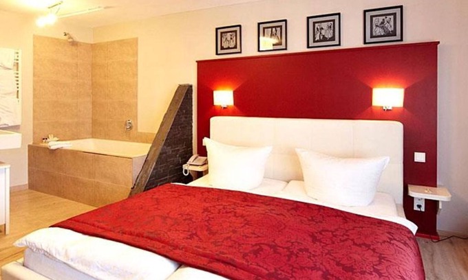 Bernkastel House | Rosenrot Apartments - Märchenhotel