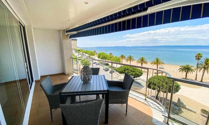 Roses Town Center Apartment | Roses Casc Antic SL Avgda de Rhode