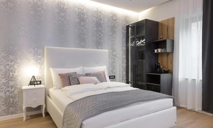 Ljubljana City Centre Apartment | ROYAL SUITE, Ljubljana