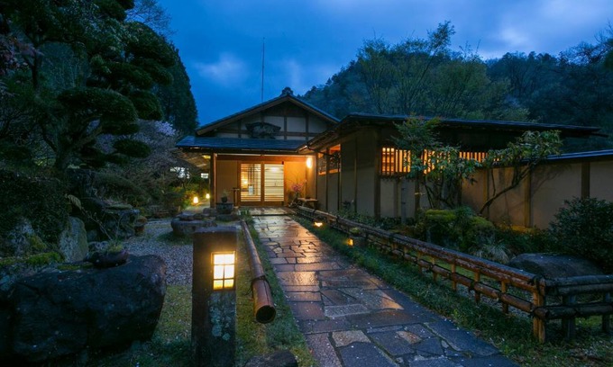 Ena Hotel | Ryori Ryokan Shikanoyu