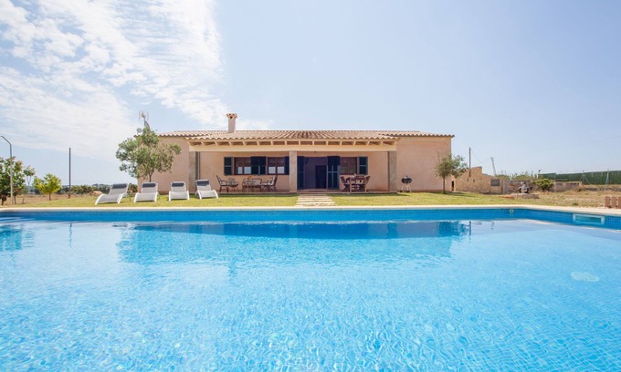 Majorca Villa | S'ESTACIO - Villa with private pool in Muro. Free WiFi