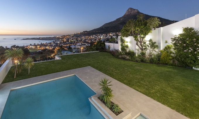 Camps Bay Villa | Sandpiper House-Stunning Ocean Views, Heated Pool & Large Garden