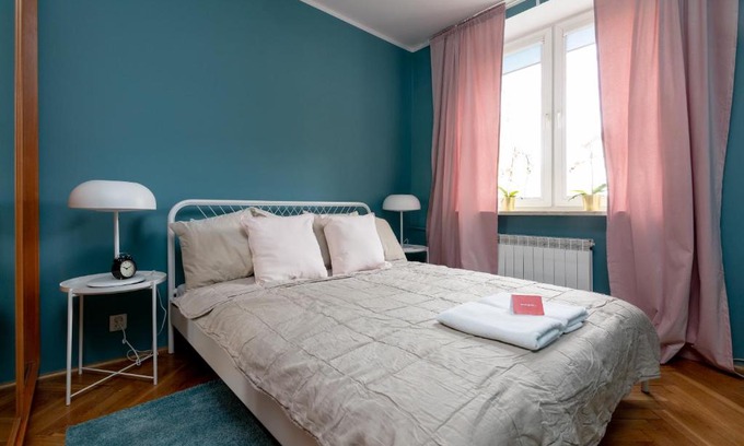 Saska Kepa Apartment | Saska Kępa Modern Apartment