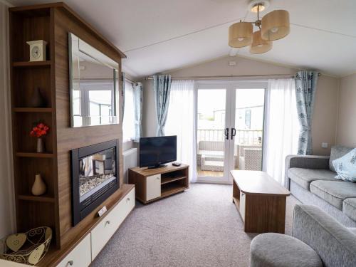 Dyffryn Ardudwy House | Sea Breeze C38 Dyffryn Seaside Estate