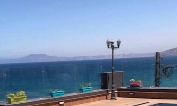 Ain El Turk House | Seafront villa with pool in Oran Ain el turck, 0️⃣0️⃣3️⃣3️⃣6️⃣3️⃣6️⃣7️⃣9️⃣1️⃣2️⃣9️⃣4️⃣