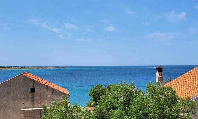 Unije House | Seaside holiday house Unešić - Unije, Lošinj (K-8045)