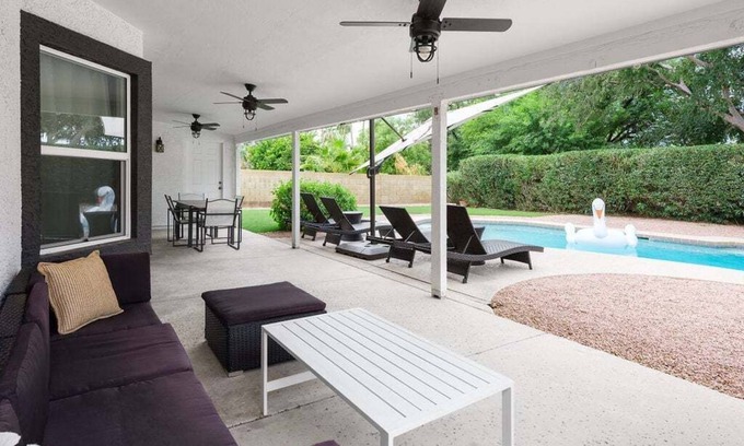 Paradise Valley Village Cottage | Sereno - Sparkling Pool - Near Scottsdale Quarter