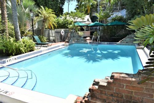 Historic Seaport Hotel | Simonton Court Historic Inn & Cottages