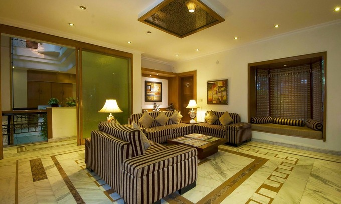 DLF Phase 3 Hotel | Siris 18