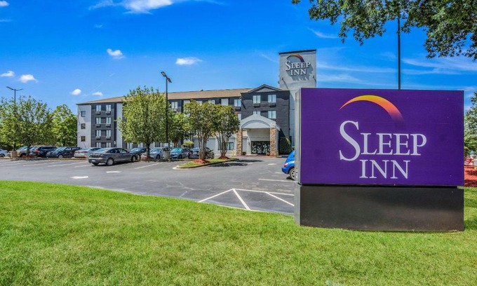 Fort Mill Hotel | Sleep Inn Fort Mill near Carowinds Blvd