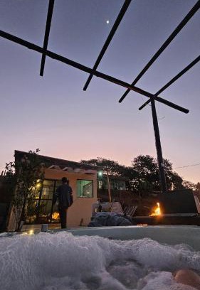 Jacarei House | Slik House - A tiny house azul