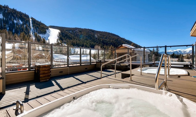 Mountain House Condo | Slopeside 2741
