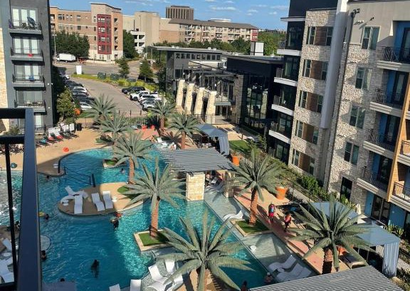 Addison Apartment | Smart Luxury 2BD 2BTH Apt with pool view, Gym, office and bbq area