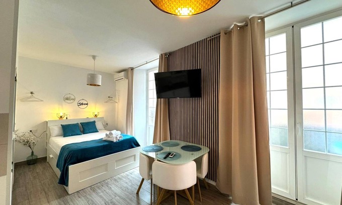 Centro Apartment | Sol de M Laga