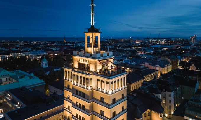 Kamppi Hotel | Solo Sokos Hotel Torni Helsinki