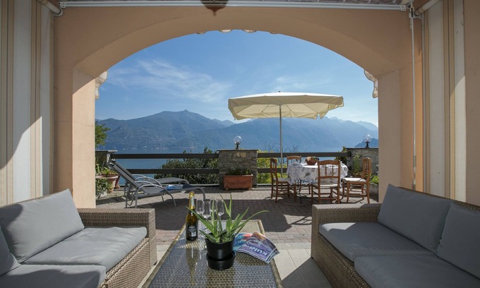 Menaggio Apartment | Sonenga Panoramic Terrace
