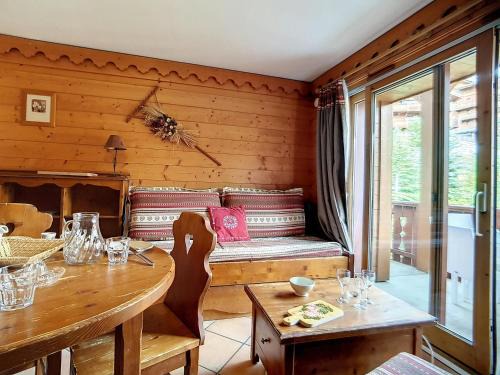 Reberty Apartment | Spacieux Appartement 3 Pièces avec Piscine, Sauna, Balcon et Parking - Proche des Pistes - FR-1-344-844