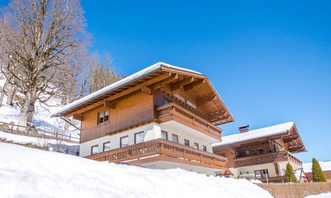 Wiesern Apartment | Spacious apartment 400 m from the piste