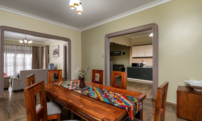 Entebbe House | Spacious & private family vacation rental that meets you comfort and relaxation.