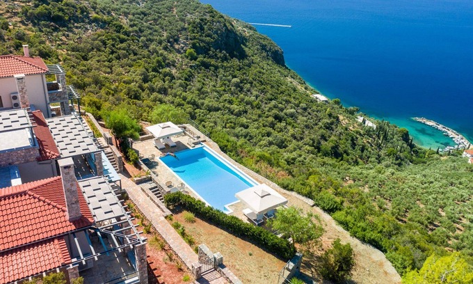 Kitries Villa | Splendid Messinia Resort Villa | Private Pool Mansion Sea View | Private Pool &.