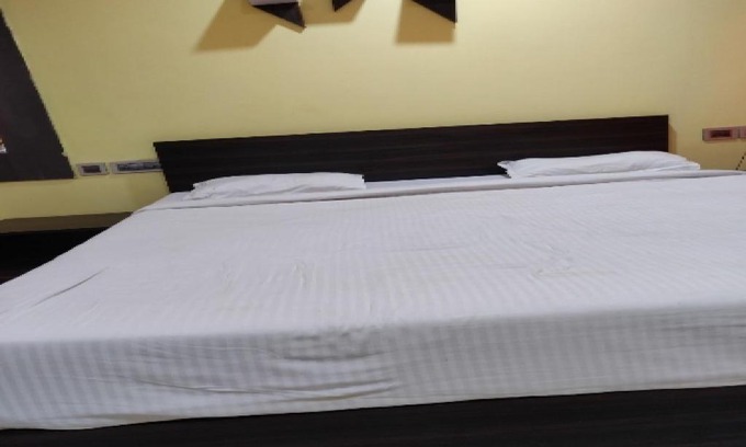 Patia Hotel | SPOT ON Sai Somnath Residency