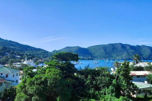 Mount Pleasant Bay Apartment | StarFish Apartment