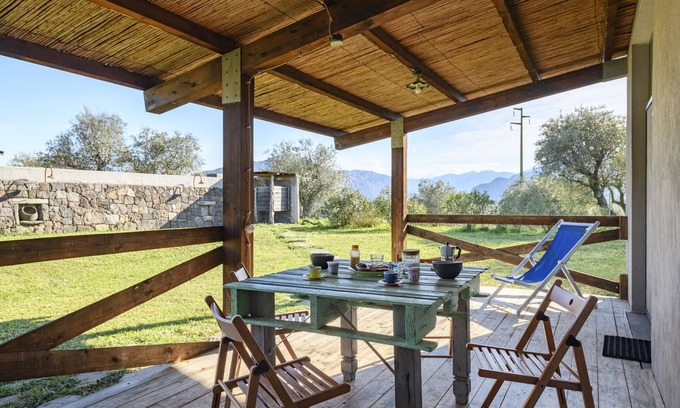 Dorgali Apartment | Studio Apartment "Naramanue 2" with Mountain View, Private Terrace & Wi-Fi