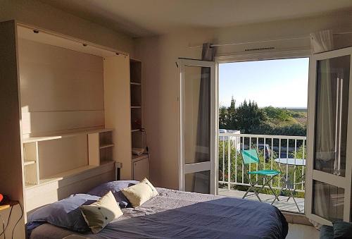 La Gueriniere Apartment | Studio pour 2, lumineux, 300m de la plage et vue sur mer