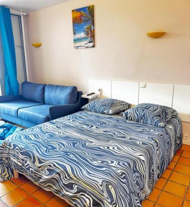 Tartane Apartment | Studio ROUGE GORGE TARTANE