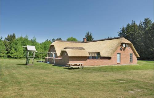 Øhuse House | Stunning Home In Ulfborg With Sauna