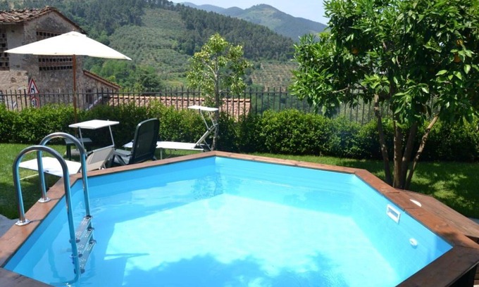 Castelvecchio Villa | Stunning villa with private pool, WIFI, A/C, TV, terrace and panoramic view, close to Lucca