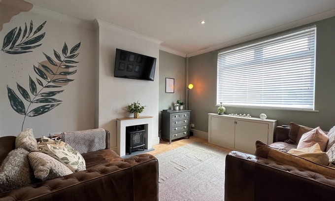 Wigan House | Stylish 2Bed House in the Heart of Wigan