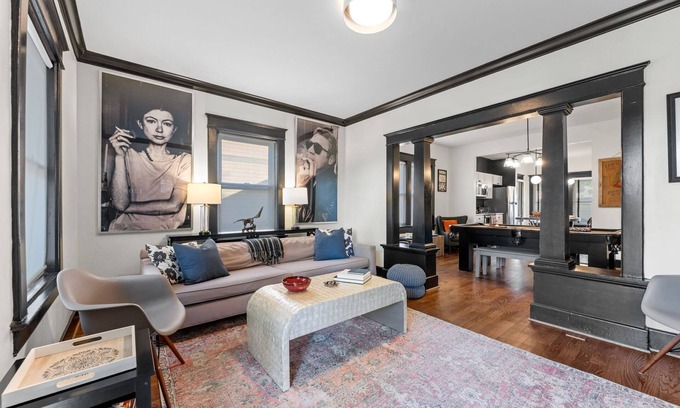 12 South House | Stylish Nashville 2 bed, 2 bath in 12 South, Restaurants & 2 miles Broadway