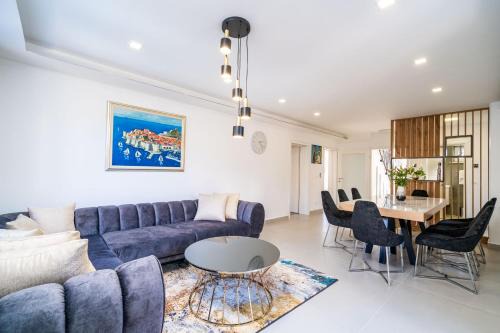 Gromaca House | Suite Petmat