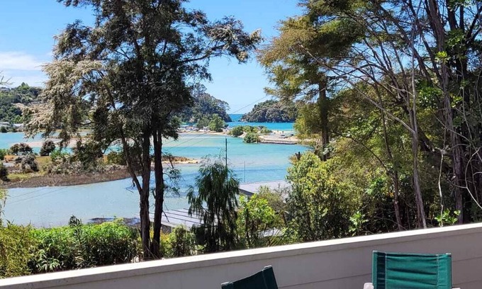 Kaiteriteri House | Sunny & tranquil house by the beaches and MTB Park!