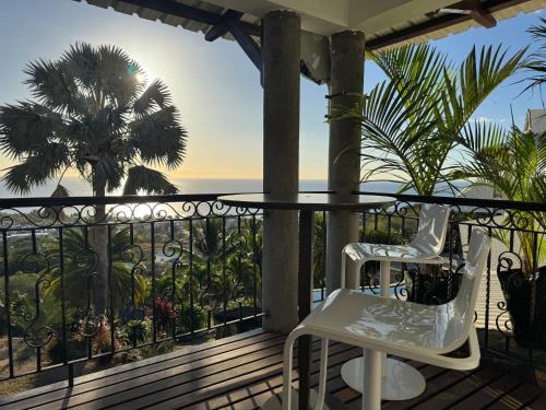 La Preneuse Apartment | Sunset View