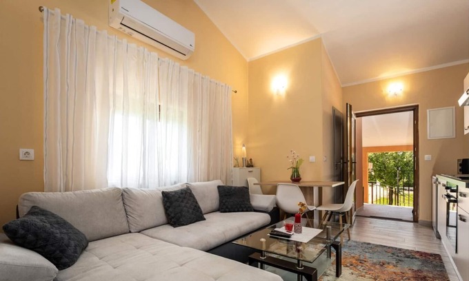 Rosini Apartment | Sunshine (94436-A1) - Barbići, Tar-Vabriga