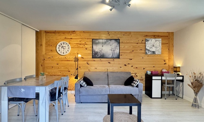 Cauterets Apartment | T2 ensoleillé avec terrasse et vaste jardin commun